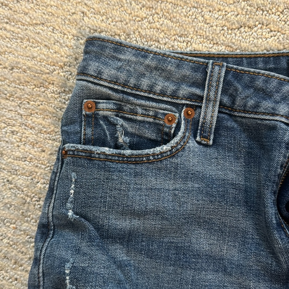 Abercrombie High Rise Short - Picture 3 of 5
